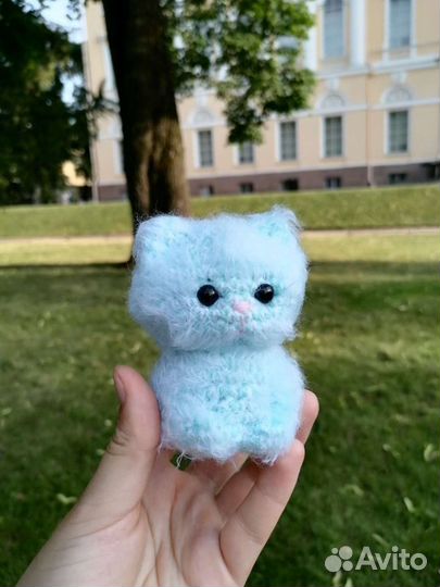 Вязаный котик