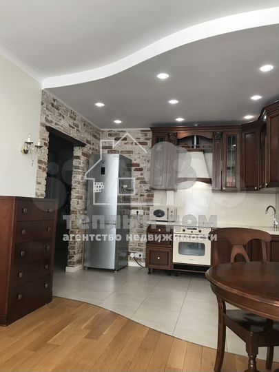 2-к. квартира, 61 м², 2/22 эт.