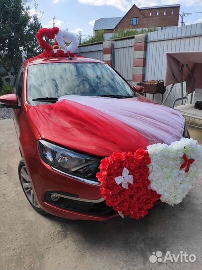 Свадебные украшения на машину