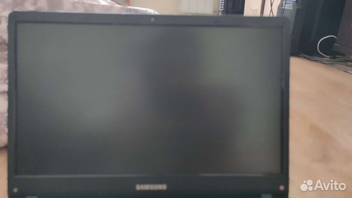 Samsung np300e4a