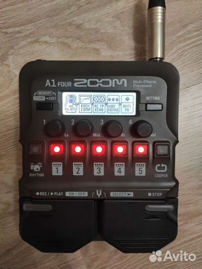 Гитарный процессор Zoom a1 four