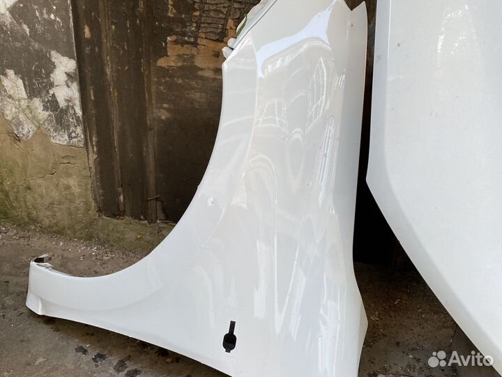 Капот на гранту 2022