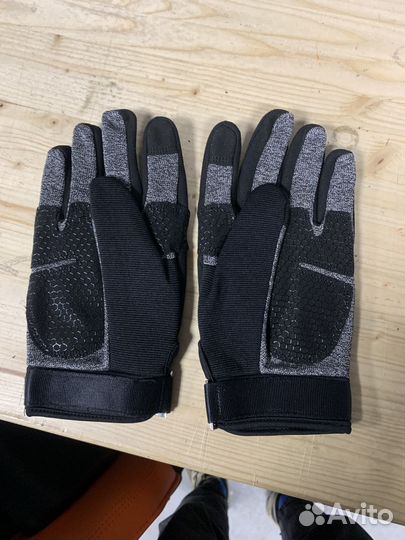 Перчатки тактические