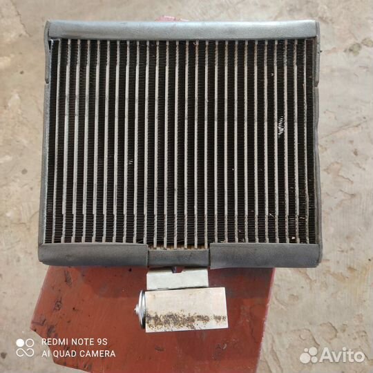 Радиатор кондиционера Nissan almera classic 1.6