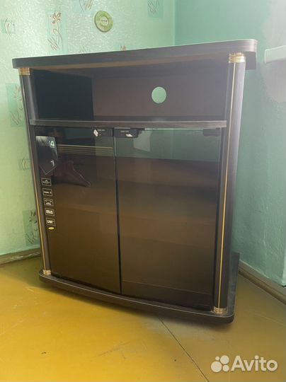 Тумба под телевизор