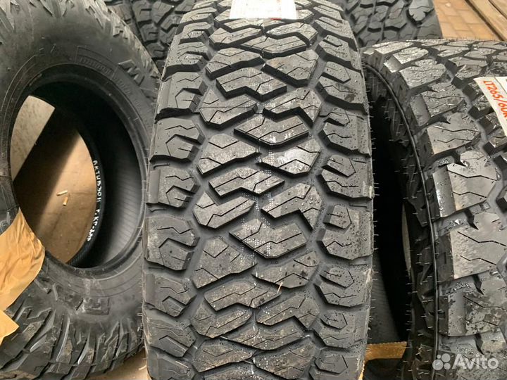 Maxxis AT-811 Razr AT 285/75 R16