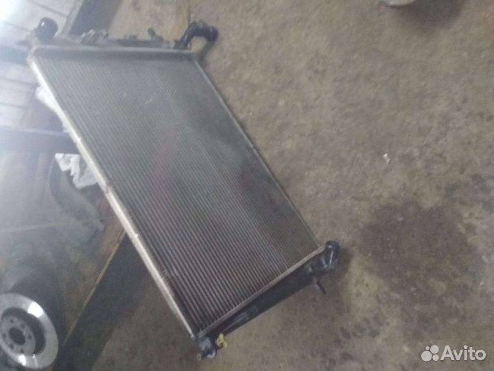 Радиатор охлаждения Киа Спортаж, 2011 г. МКПП