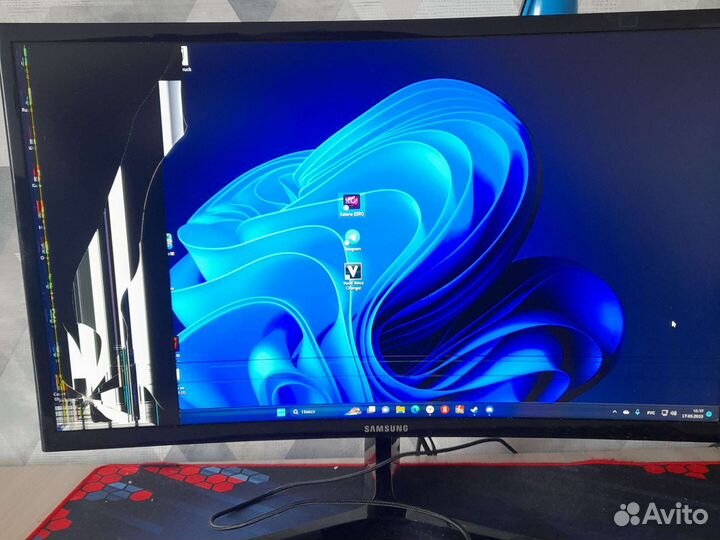 Монитор Samsung