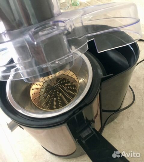 Соковыжималка scarlett