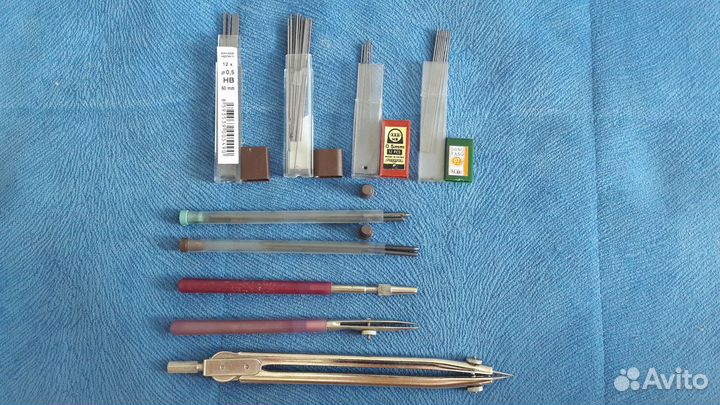 Чертежные инструменты: циркуль, рейсфедер и др