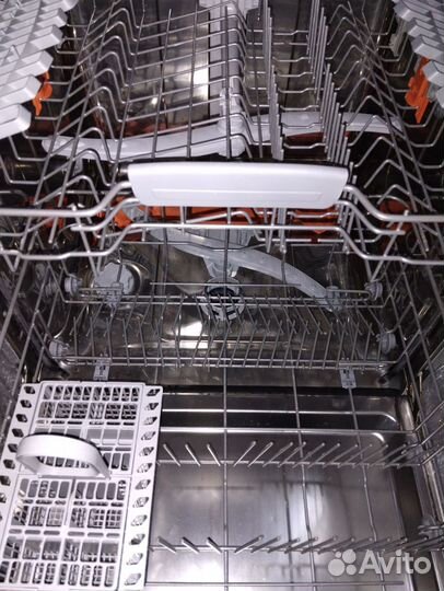 Посудомоечная машина Hotpoint ariston hio 3c22w