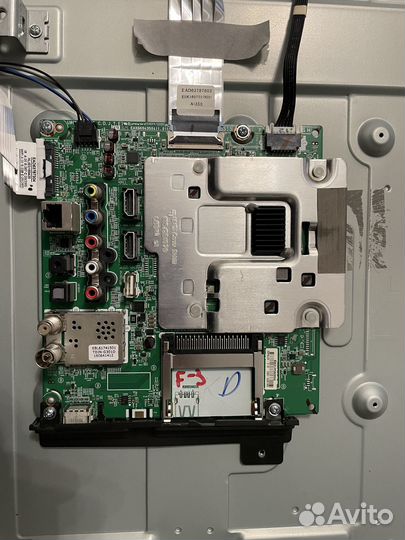 LG 49UH610V