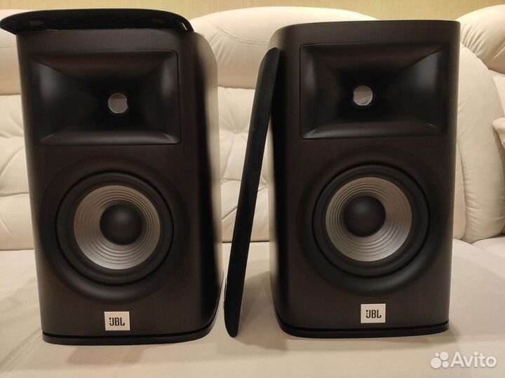 Полочная акустика JBL Studio 630