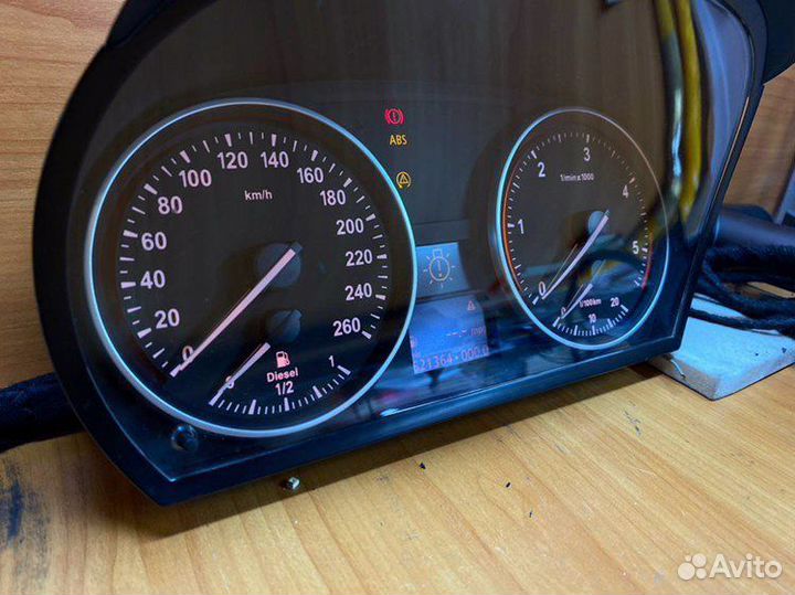 Приборная панель high bmw e90, e91, e92, e84