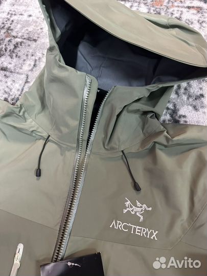 Ветровка Arcteryx alpha sv