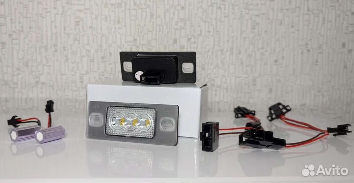 Подсветки номера VW Touareg, Tiguan, Bora