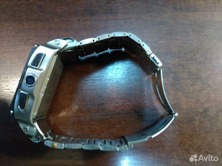 Часы-телефон