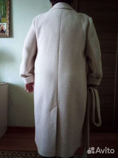 Пальто демисезонное