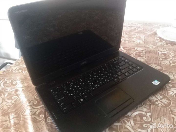 Ноутбук dell inspiron