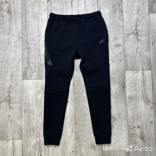 Спортивный костюм Nike Tech Fleece