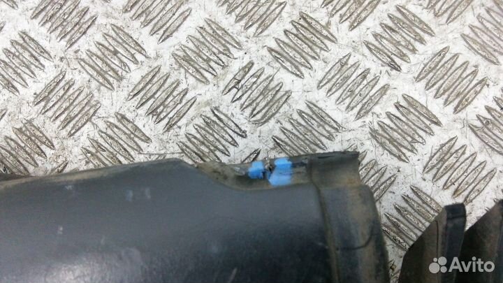 Молдинг крыла заднего правого на BMW X5 E53