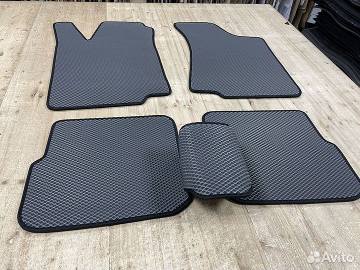 Автоковрики EVA для Volkswagen Passat 1988-1997