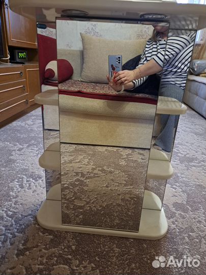 Зеркало шкафчик в ванную