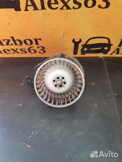 Моторчик печки Daewoo Nexia 150 1.5 2012