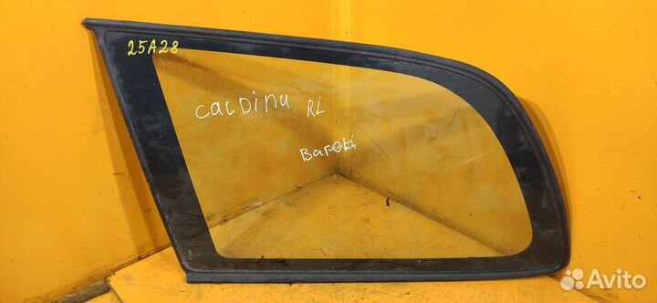 Стекло заднее левое глухое Toyota Caldina ET196
