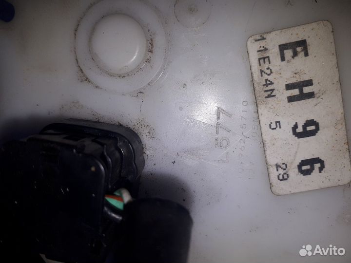 Насос топливный Королла,хонда цивик