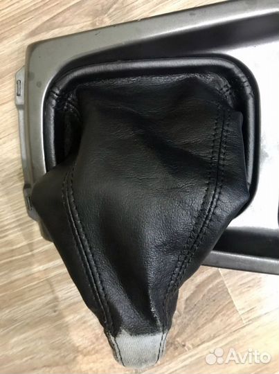 Консоль центральная Subaru Impreza GC