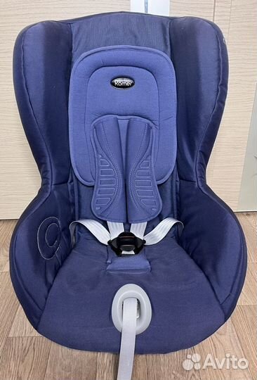 Автокресло Britax Romer versafix 9-18 Kr