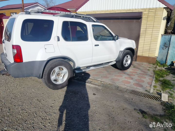 Nissan X-Terra 3.3 AT, 2004, 290 000 км