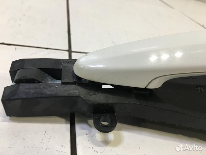 Ручка двери задней наружная левая BMW X1 E84