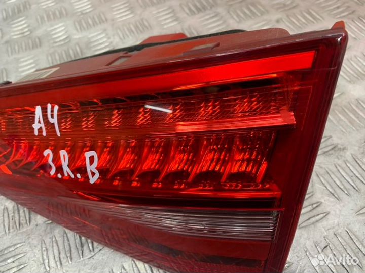 Фонарь внутренний задний правый Audi A4 8K2