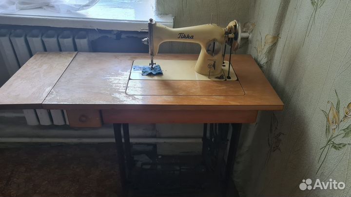 Швейная машина