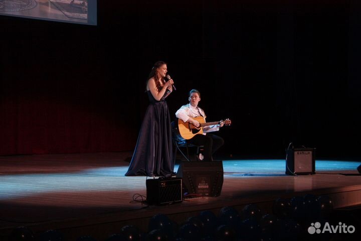 Преподаватель по гитаре