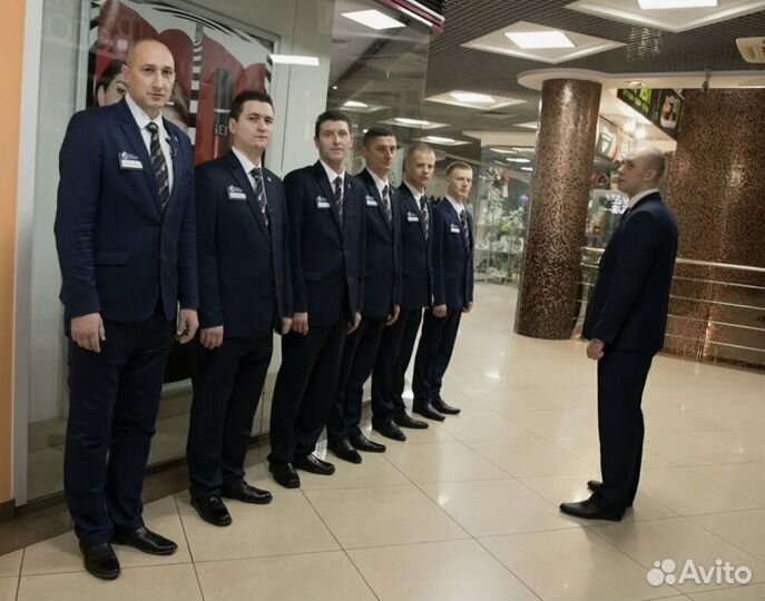 Инспектор по работе с л/с, охранниками