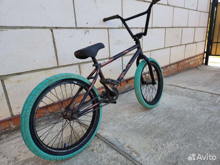 Велосипед BMX gt bikes