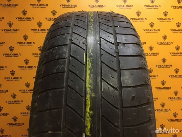 Goodyear Wrangler HP All Weather 235/65 R17 104H