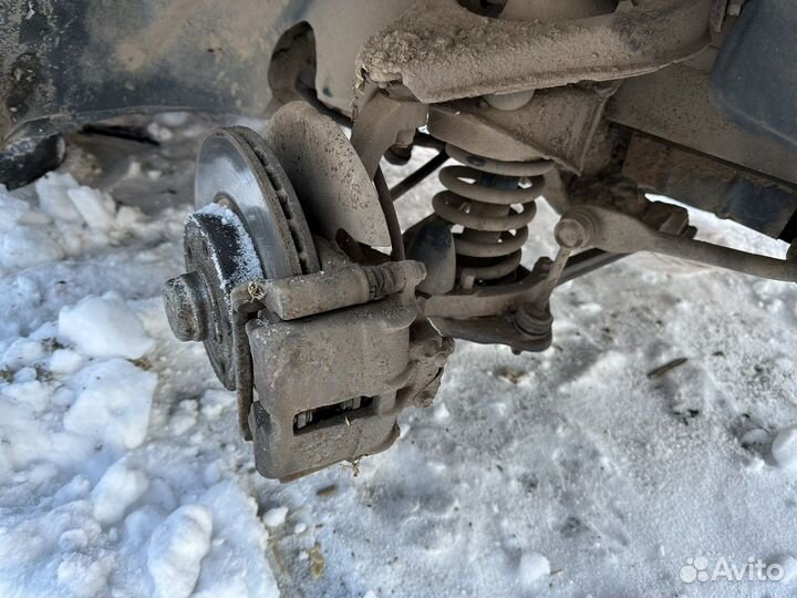 Газ 31105 Волга передние тормозные суппорта