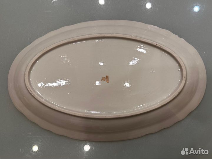 Блюдо с гербом СССР, Дулево, 1950-ые годы