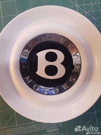 Bentley Mulliner колпак в диск