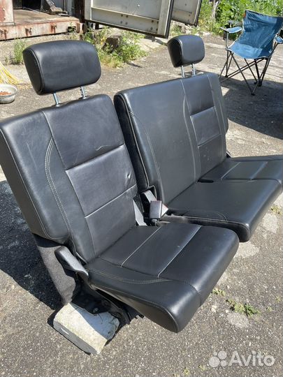 Сиденья третий ряд Infinity QX56 2008
