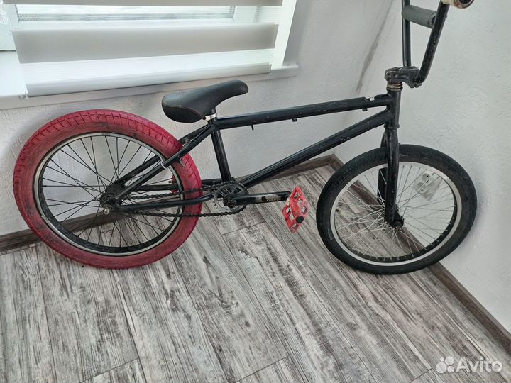 Трюковой велосипед бмх