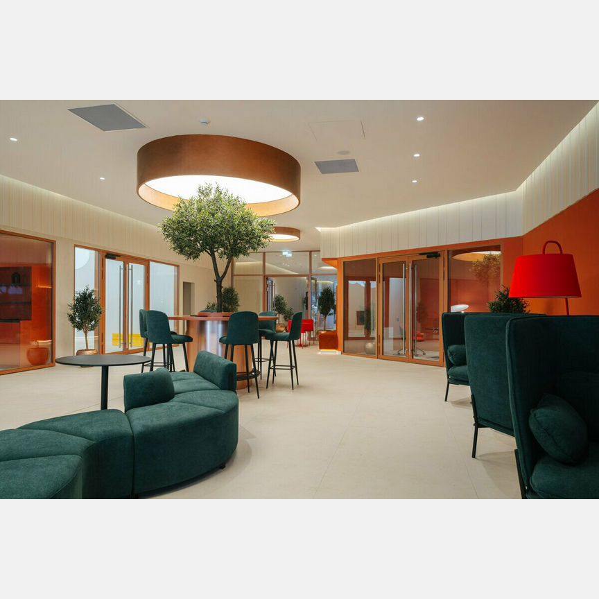 1-к. квартира, 62,2 м², 17/50 эт.