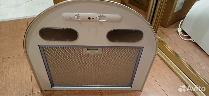 Вытяжка кухонная 50 см