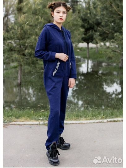 Комбинезон для девочки новый