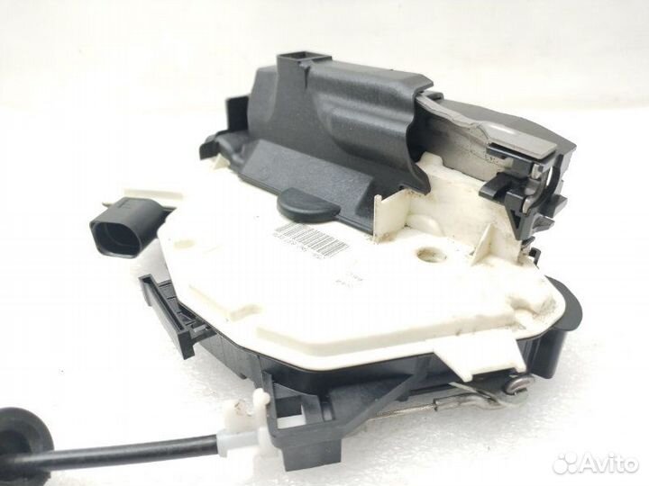 Замок двери передний левый Volkswagen Tiguan 1 2.0