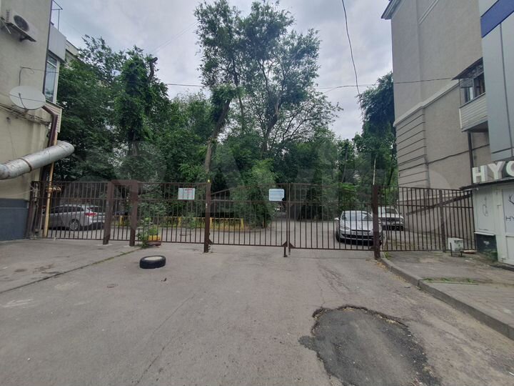 4-к. квартира, 82 м², 4/5 эт.